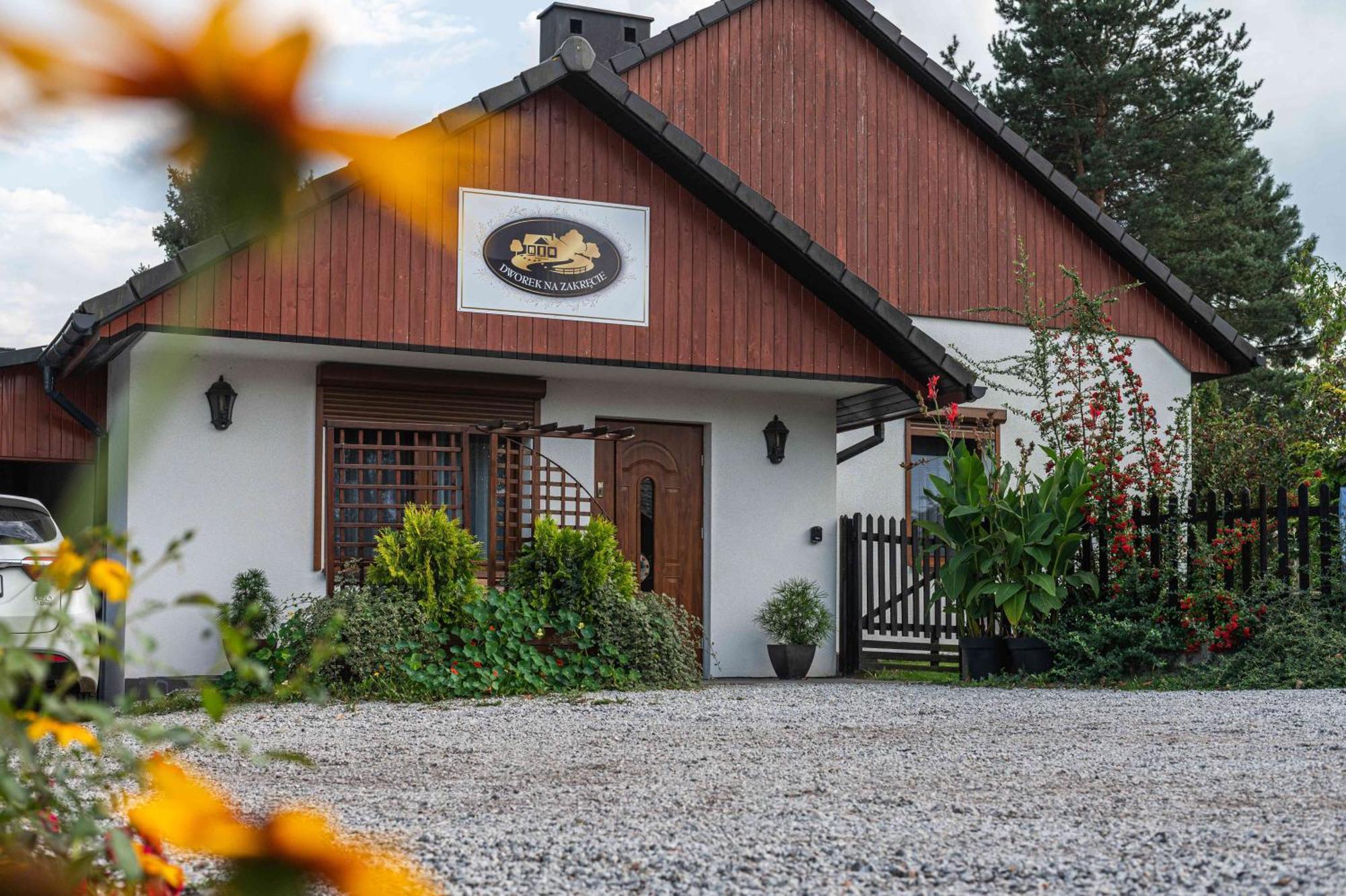 Dworek Na Zakrecie - Noclegi Zator Exteriér fotografie